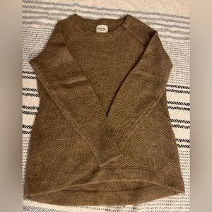 Abercrombie & Fitch women’s sweater -medium